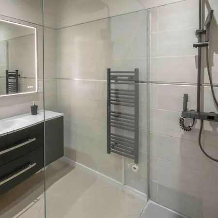 ### Avec Jacuzzi -option- ### Appartamento Fontenay-le-Comte