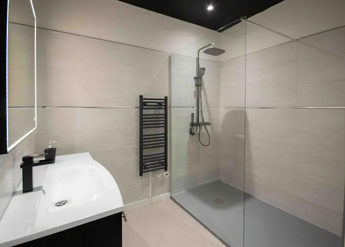 Appartement ### Avec Jacuzzi -option- ###