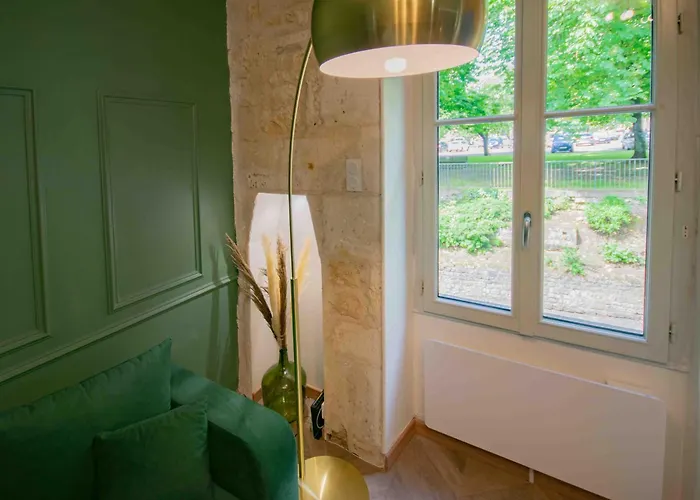 ### Avec Jacuzzi -option- ### Appartement *