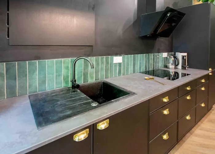 Appartement ### Avec Jacuzzi -option- ### Fontenay-le-Comte